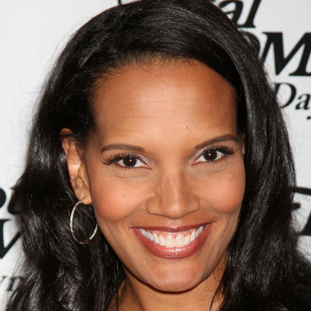 Shari Headley on the red carpet.
