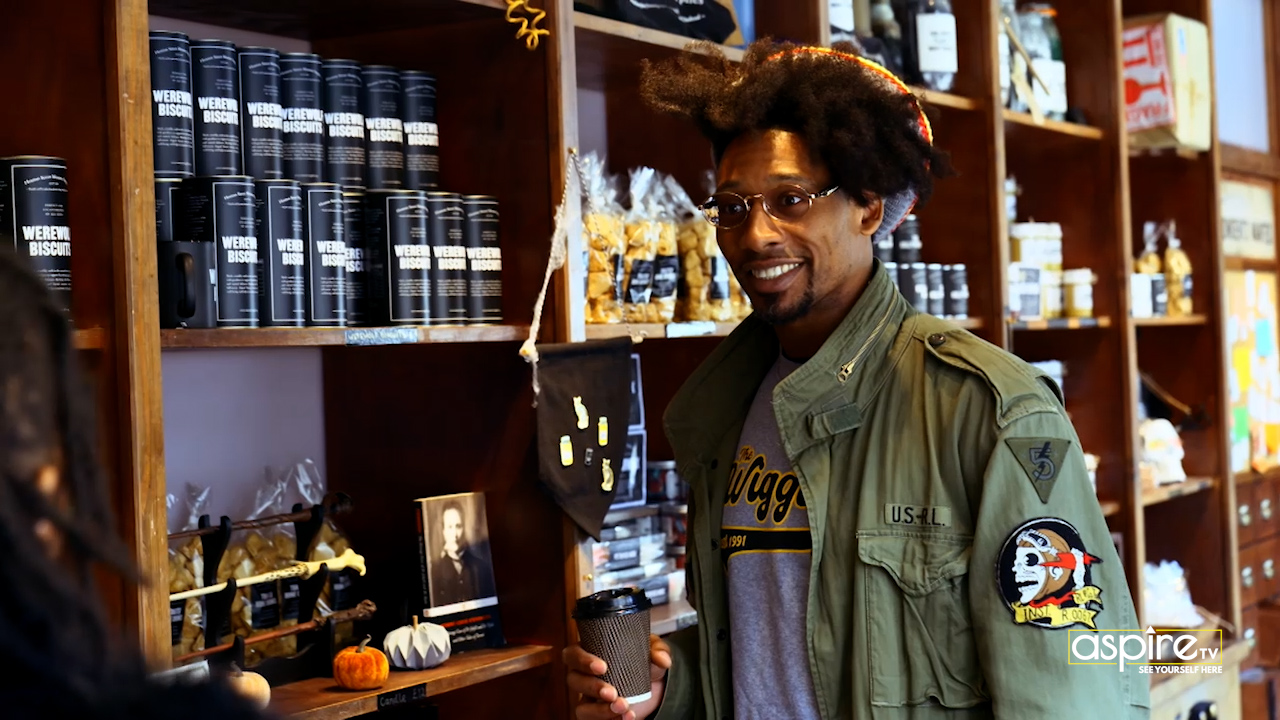 The Harlem Globetrotters: Secrets of the City - Would You Dare to Shop Here?